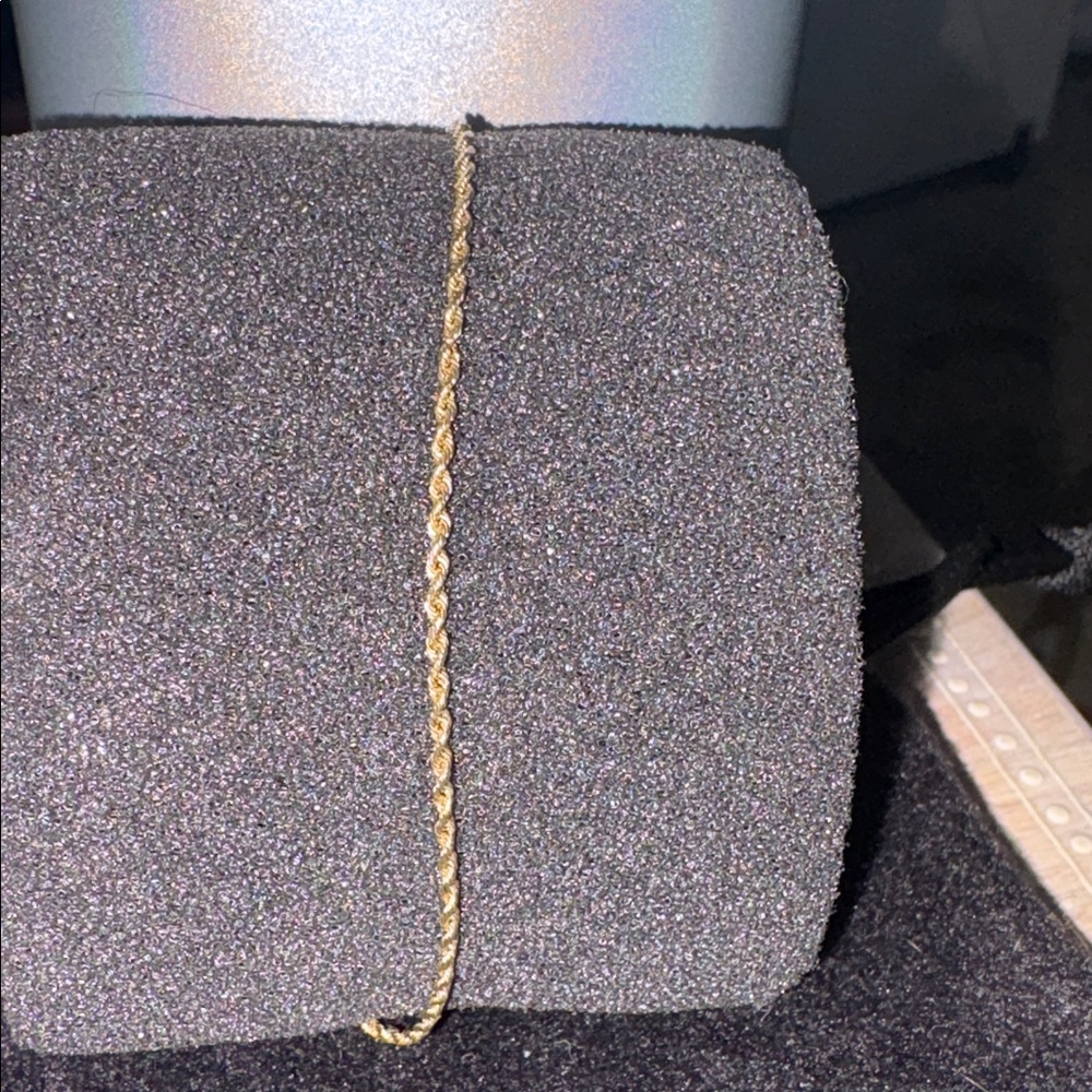 Elegant 10k solid Gold-Tone Rope Bracelet - Women - Picture 6 of 7